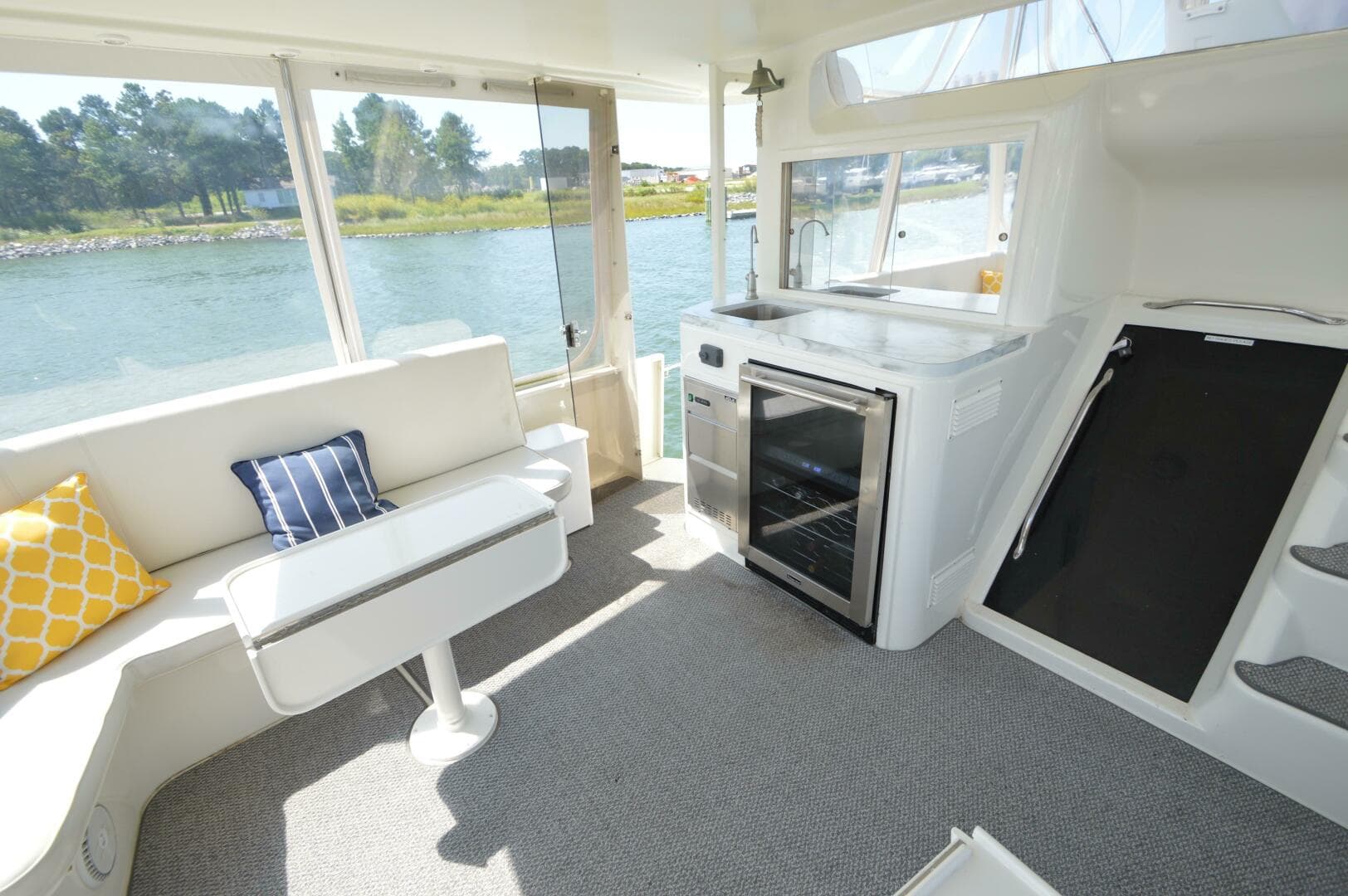 1995 Ocean 48 Cockpit — photo 83