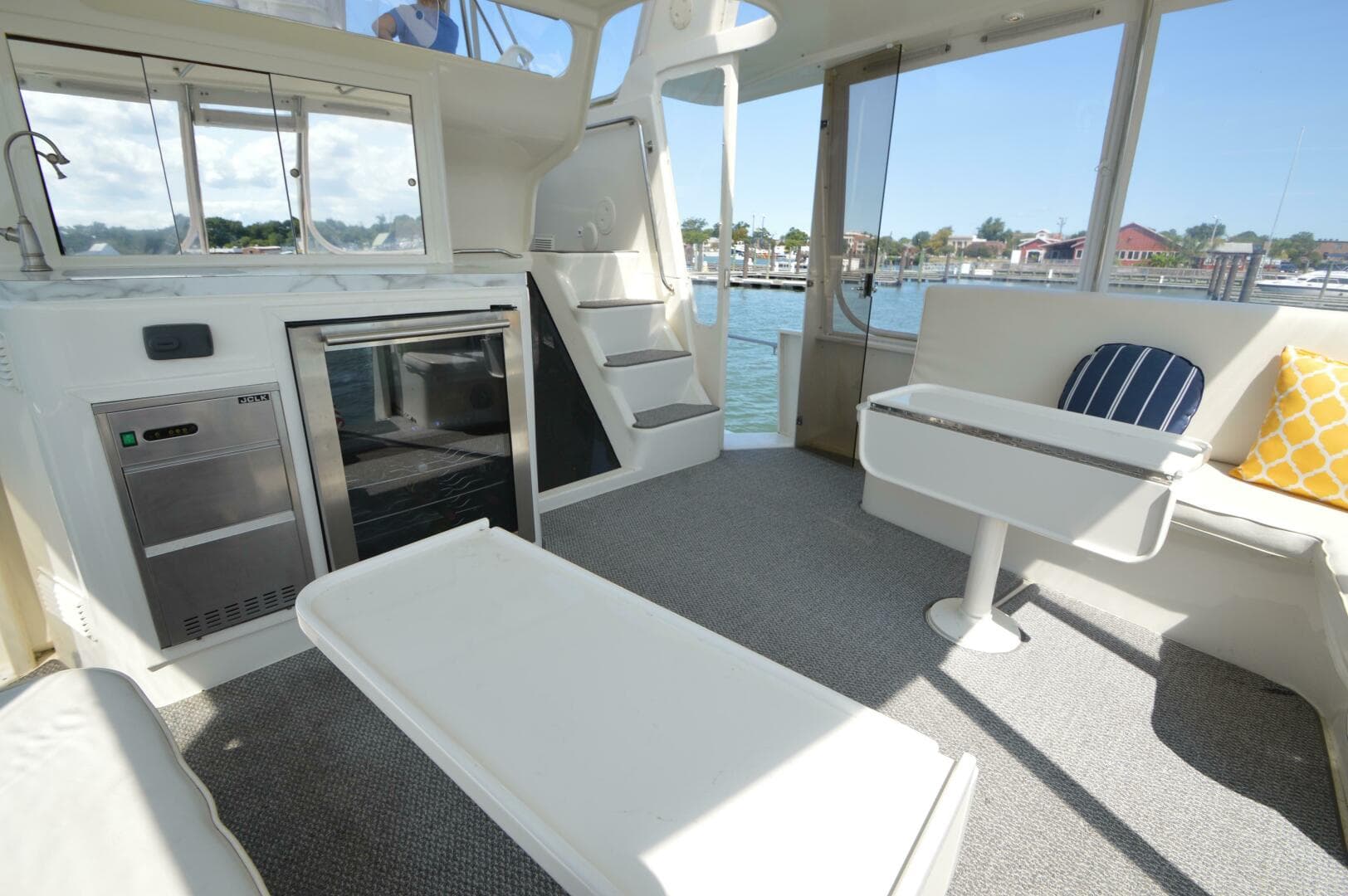 1995 Ocean 48 Cockpit — photo 84