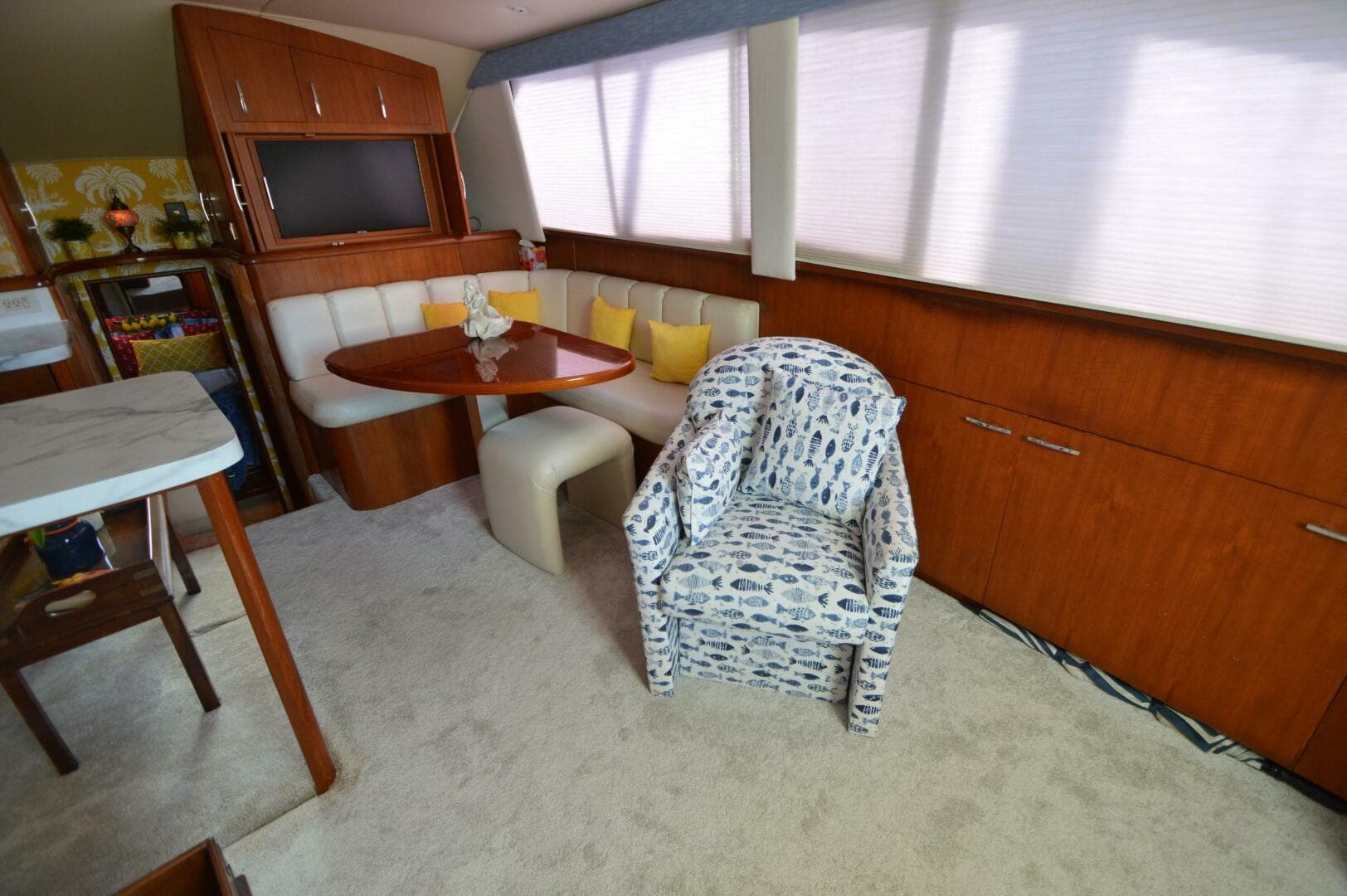 1995 Ocean 48 Cockpit — photo 67