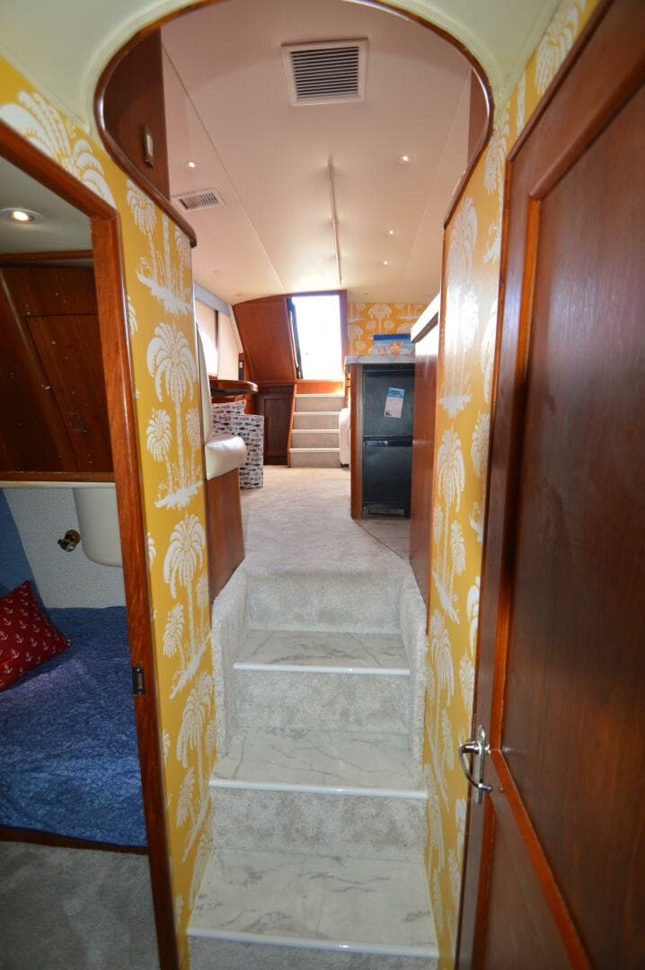 1995 Ocean 48 Cockpit — photo 46