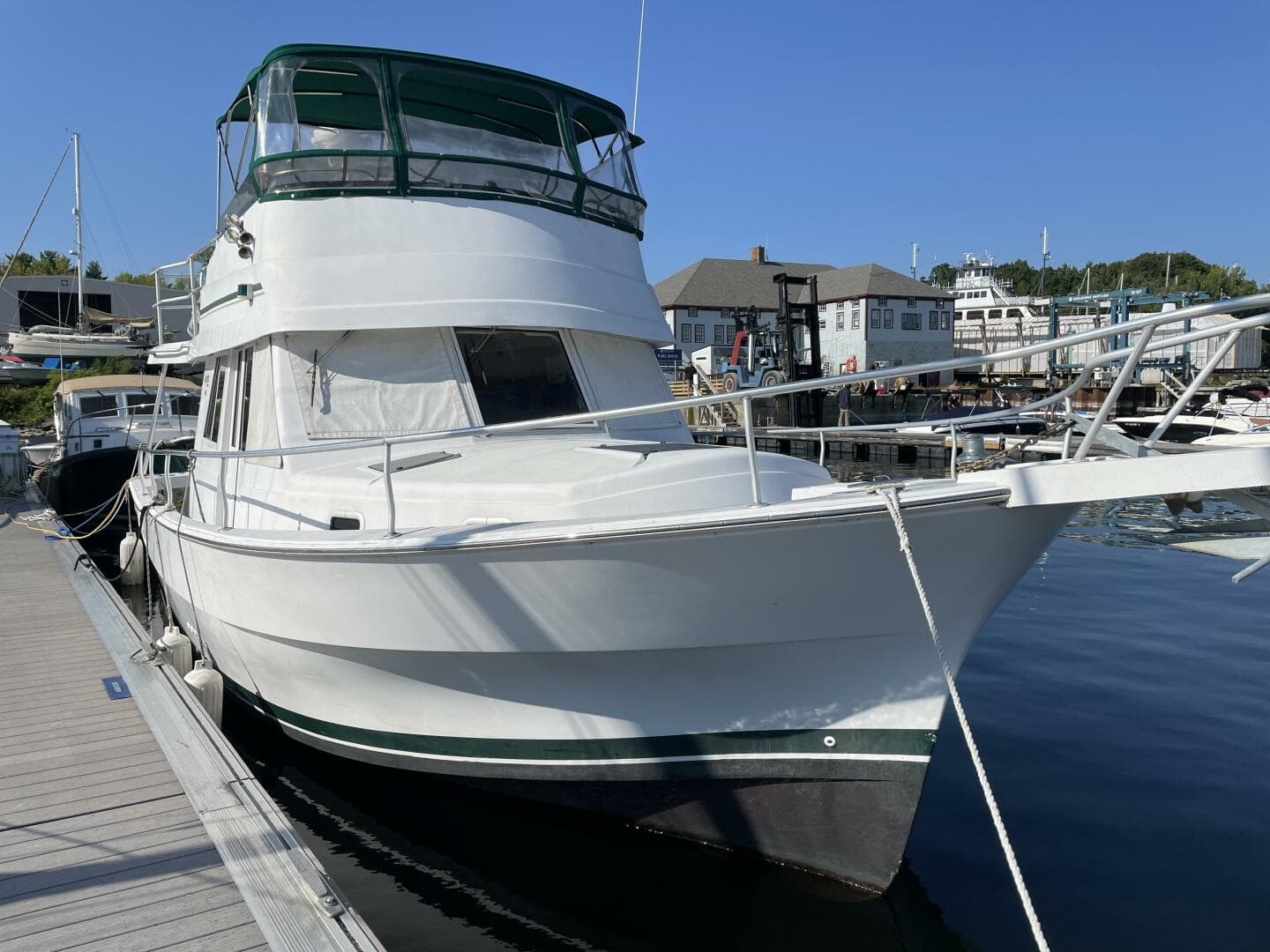 2000 Mainship 390 — photo 5