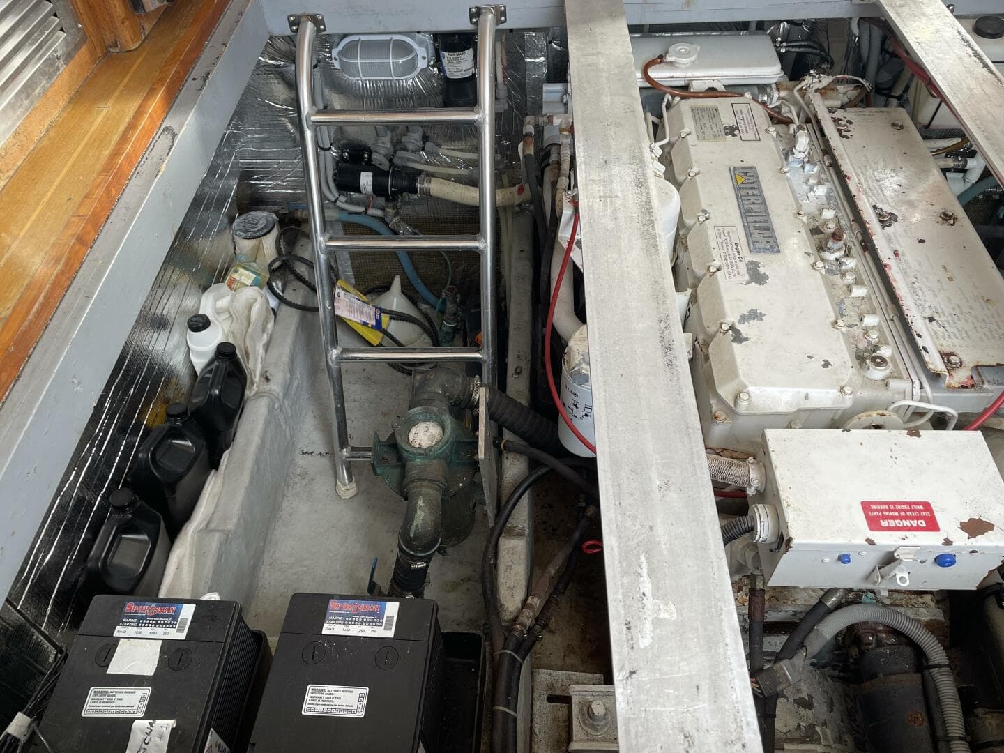 2000 Mainship 390 — photo 22