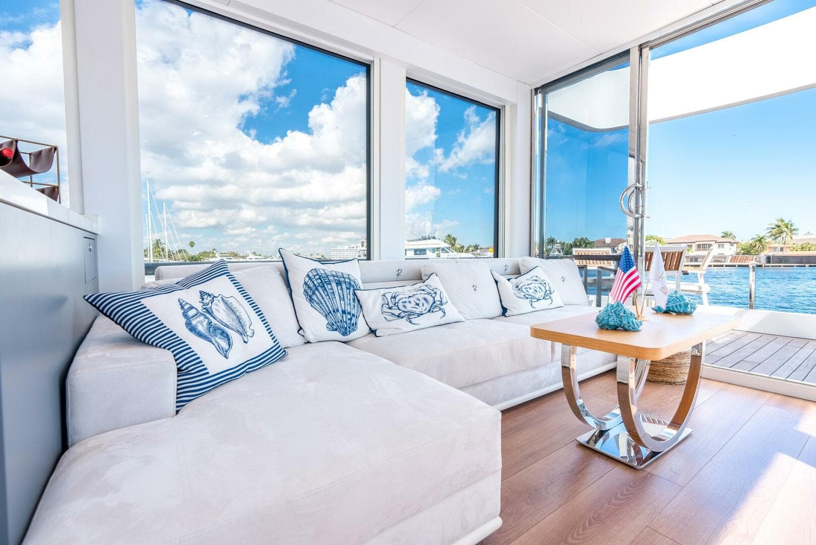 2023 Reina Boats 44 Dr — photo 17