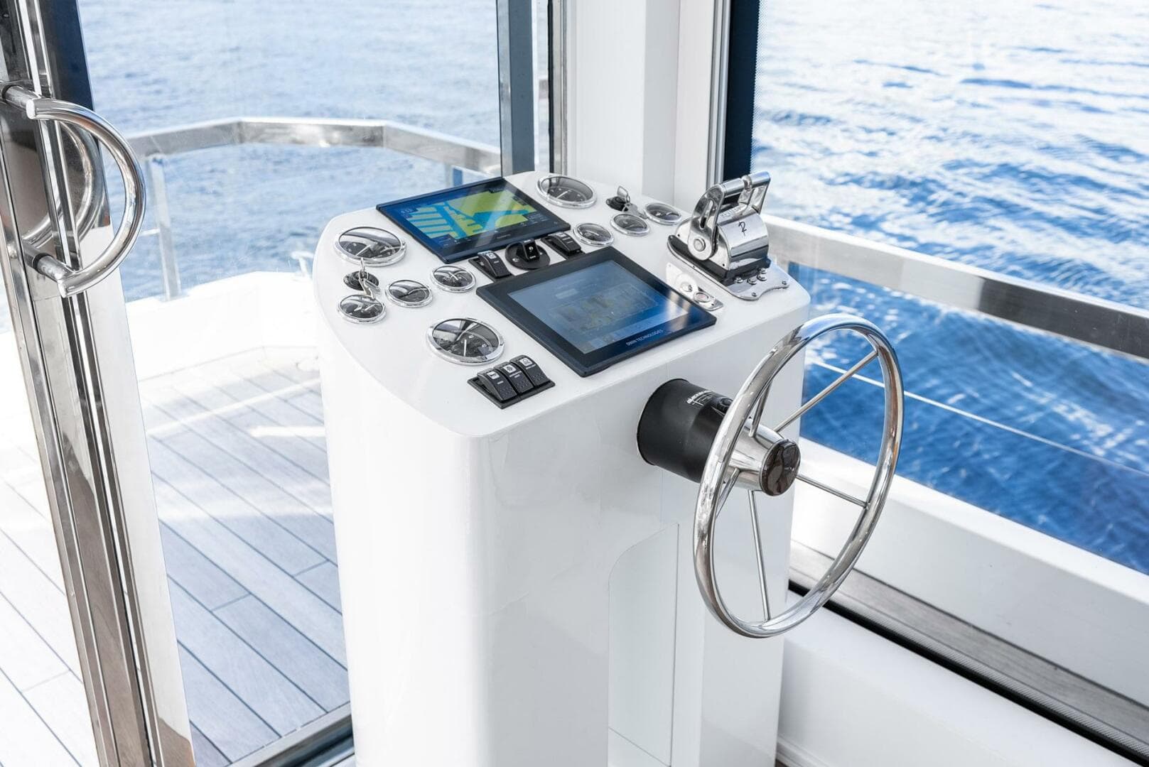 2023 Reina Boats 44 Dr — photo 16