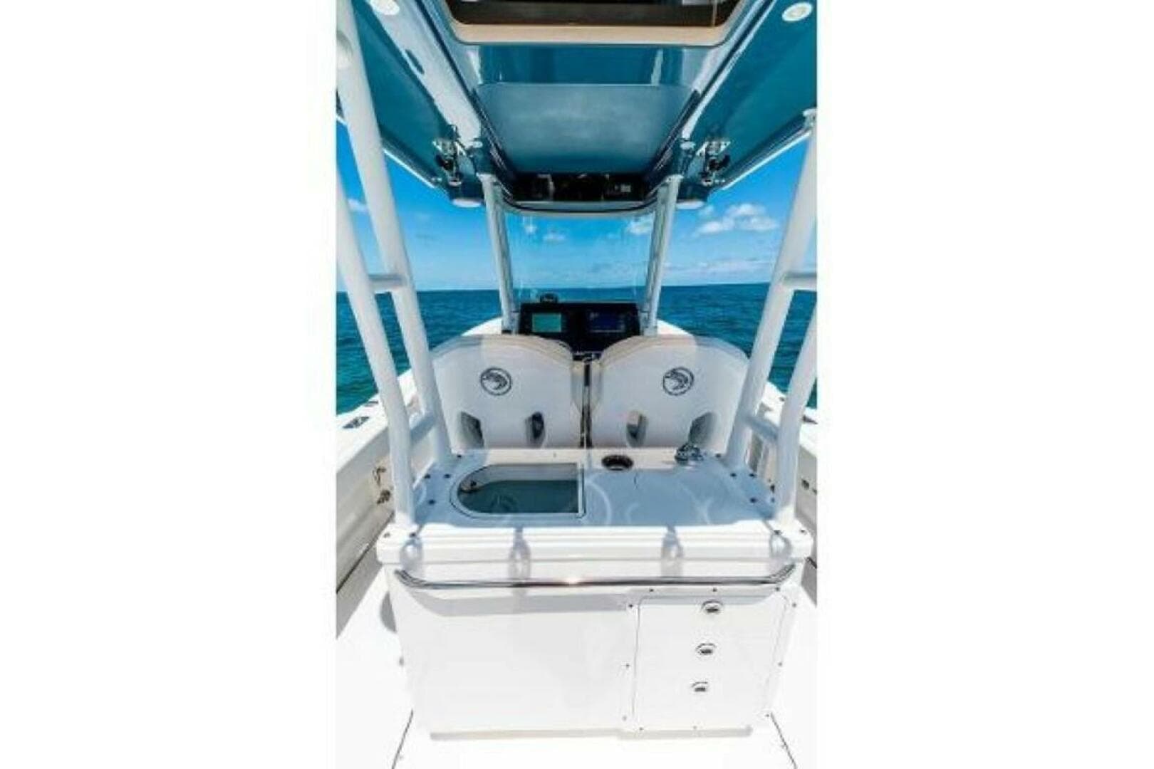 2025 Edgewater 325 CC — photo 6