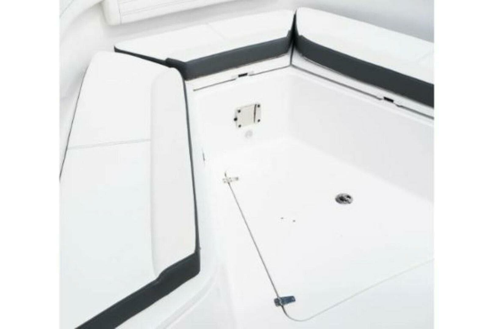 2025 Edgewater 340 CC — photo 7