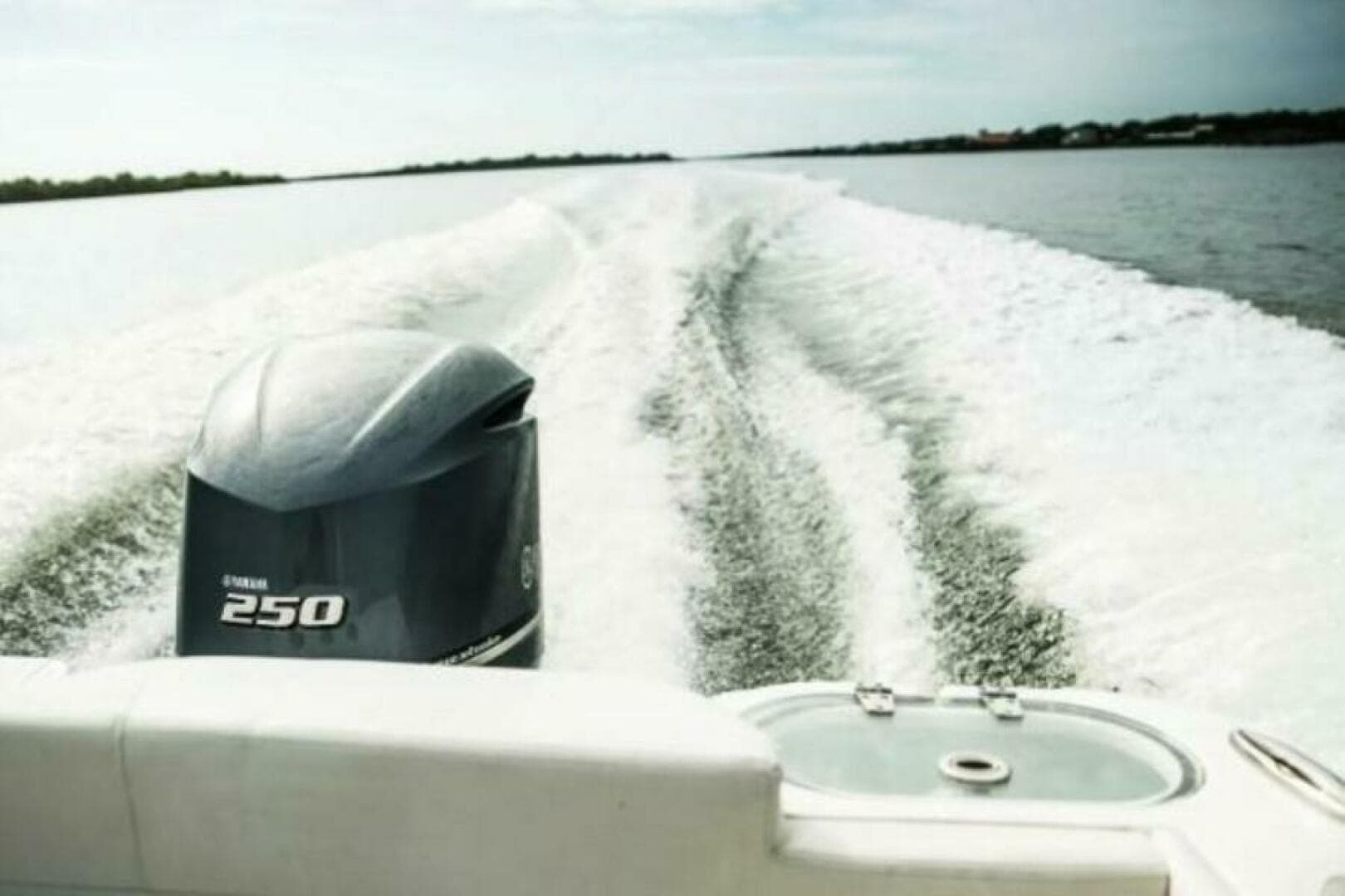 2025 Edgewater 230 CX — photo 12