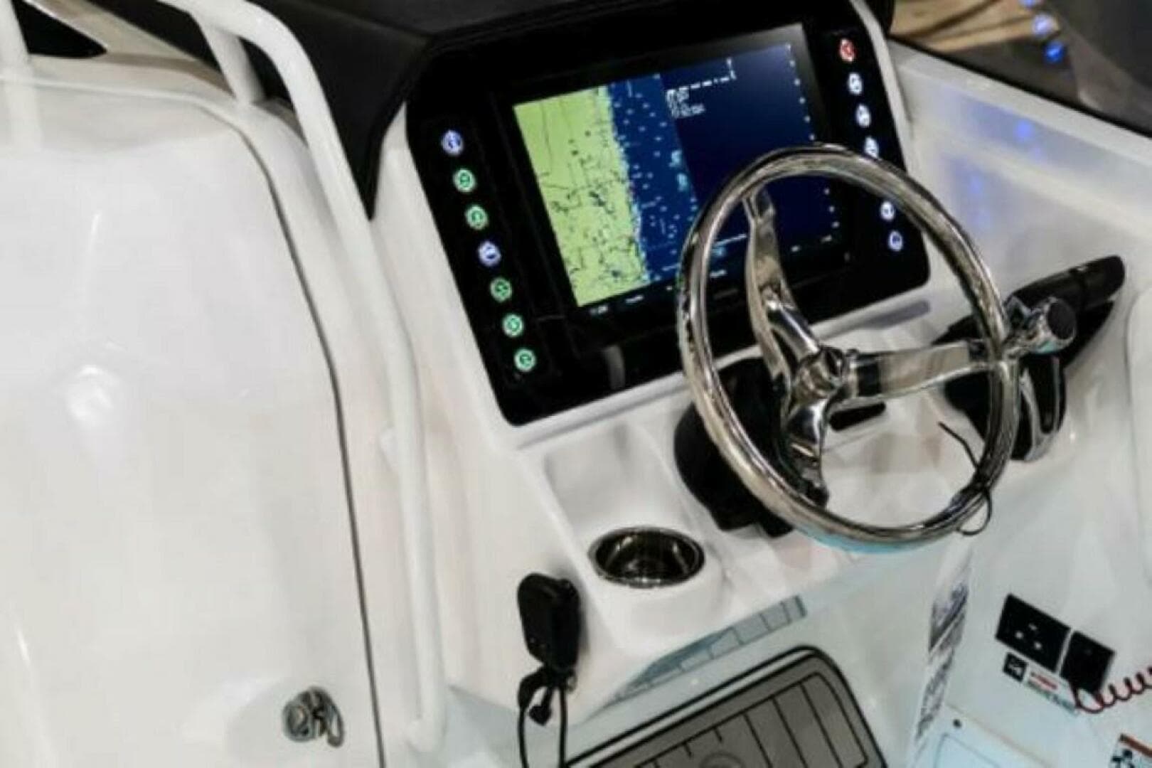 2025 Edgewater 262 CX — photo 6