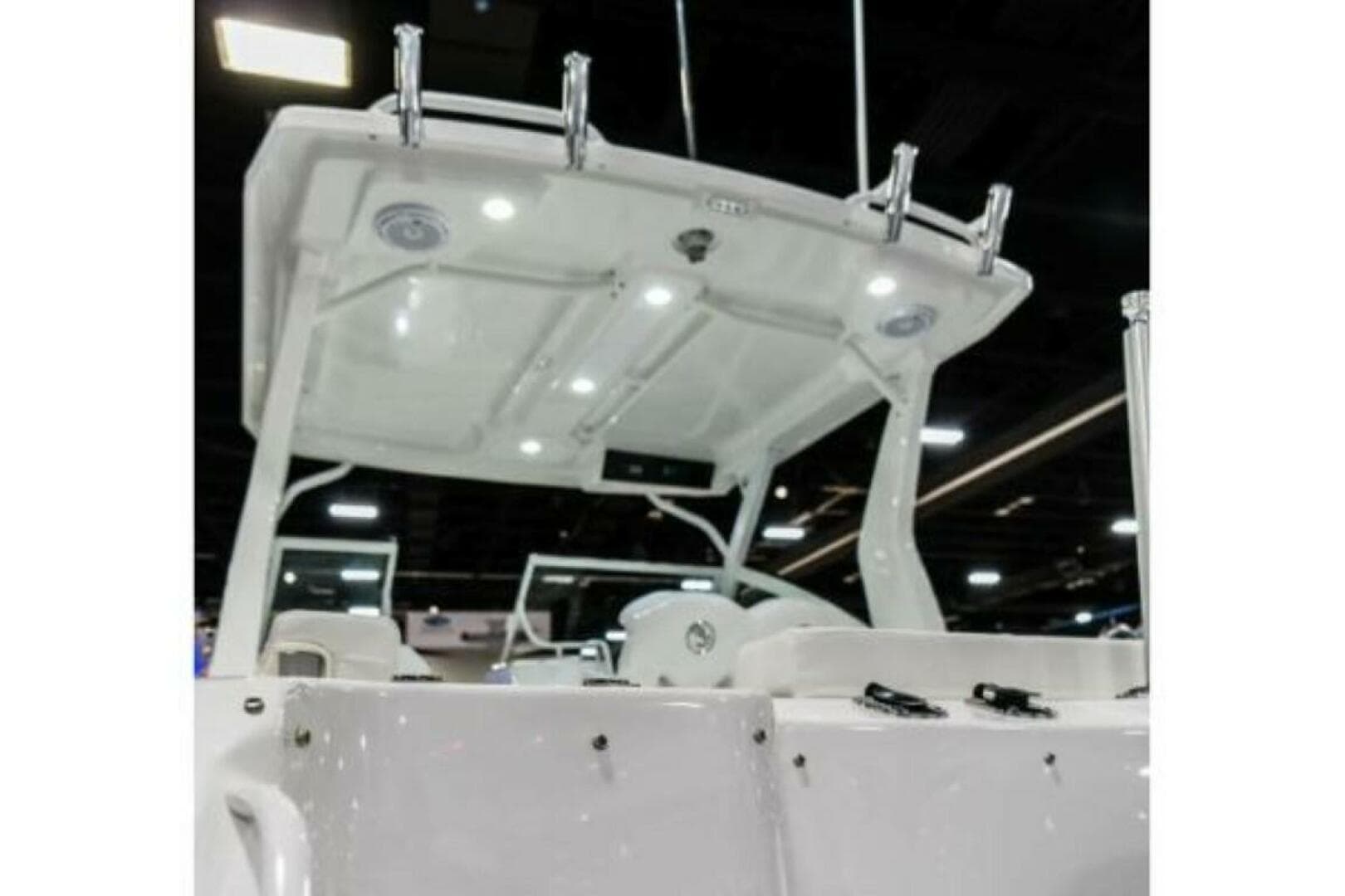 2025 Edgewater 262 CX — photo 15