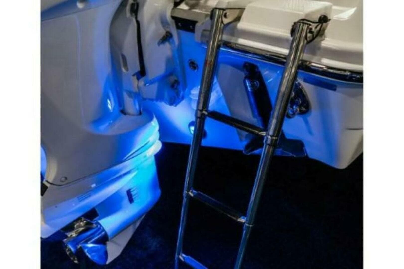 2025 Edgewater 262 CX — photo 14