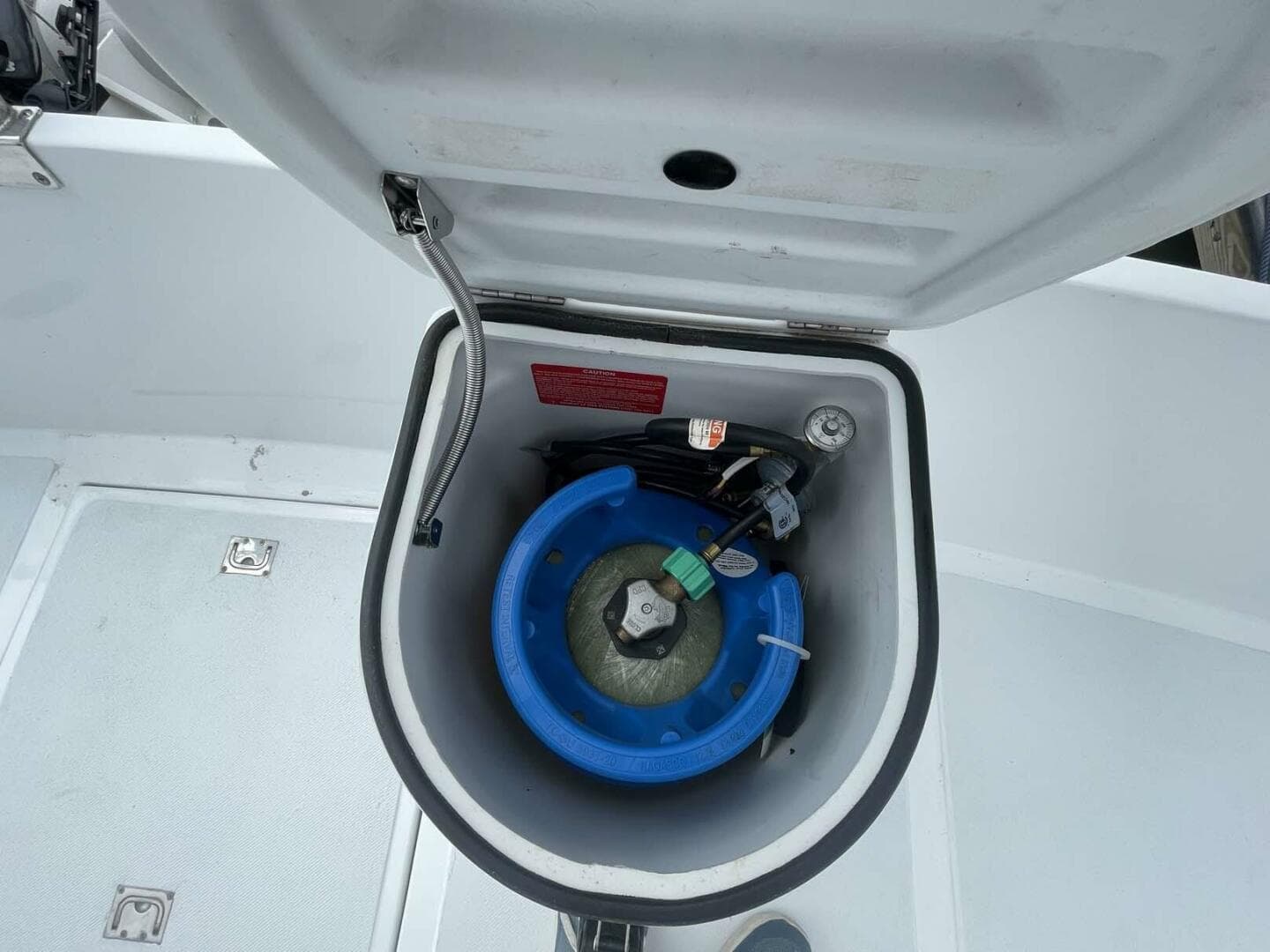 1985 Defever 40 Offshore Cruiser — photo 38