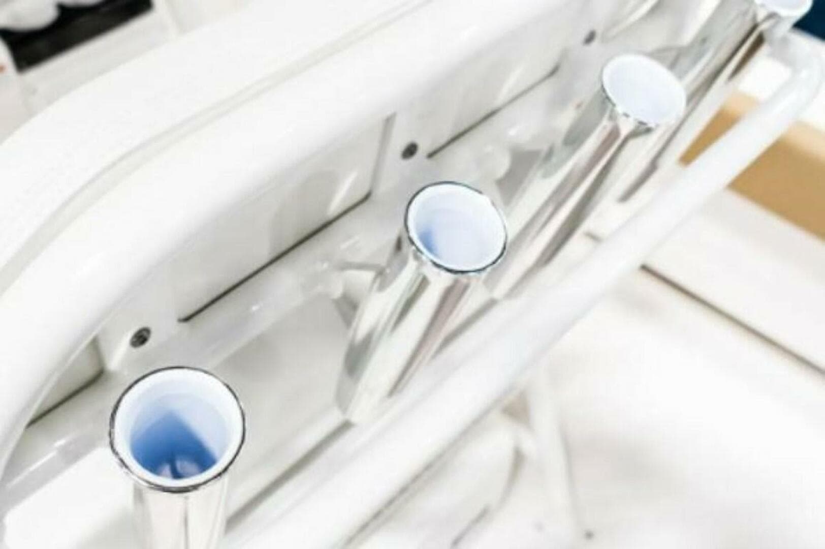 2025 Edgewater 208 CC — photo 9