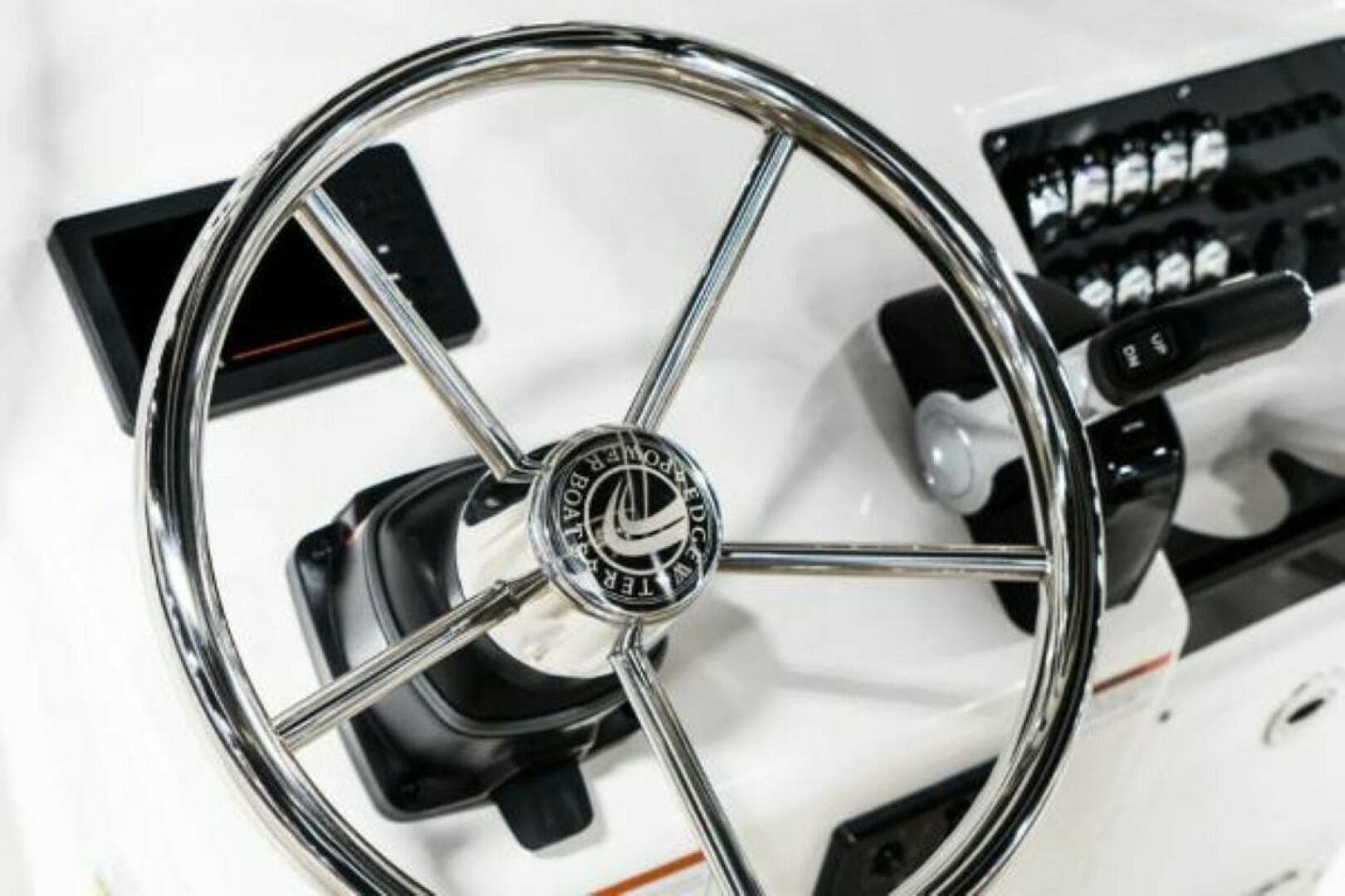 2025 Edgewater 208 CC — photo 6