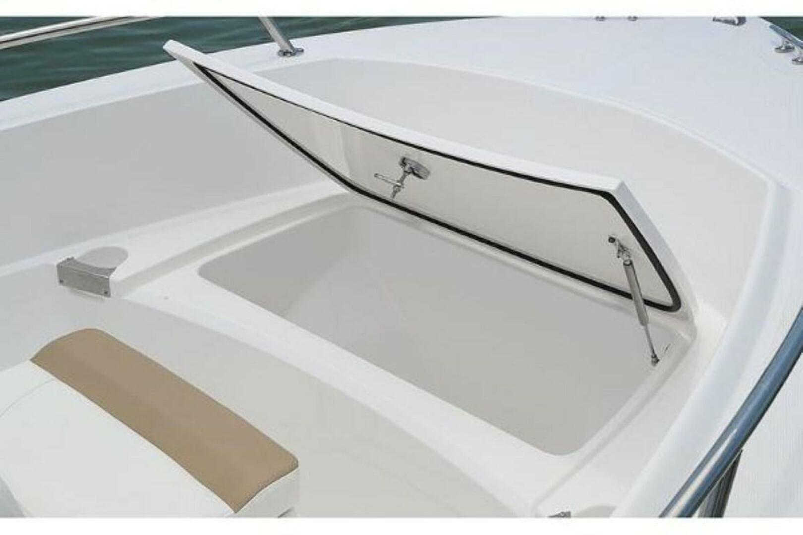 2025 Edgewater 170 CC — photo 4