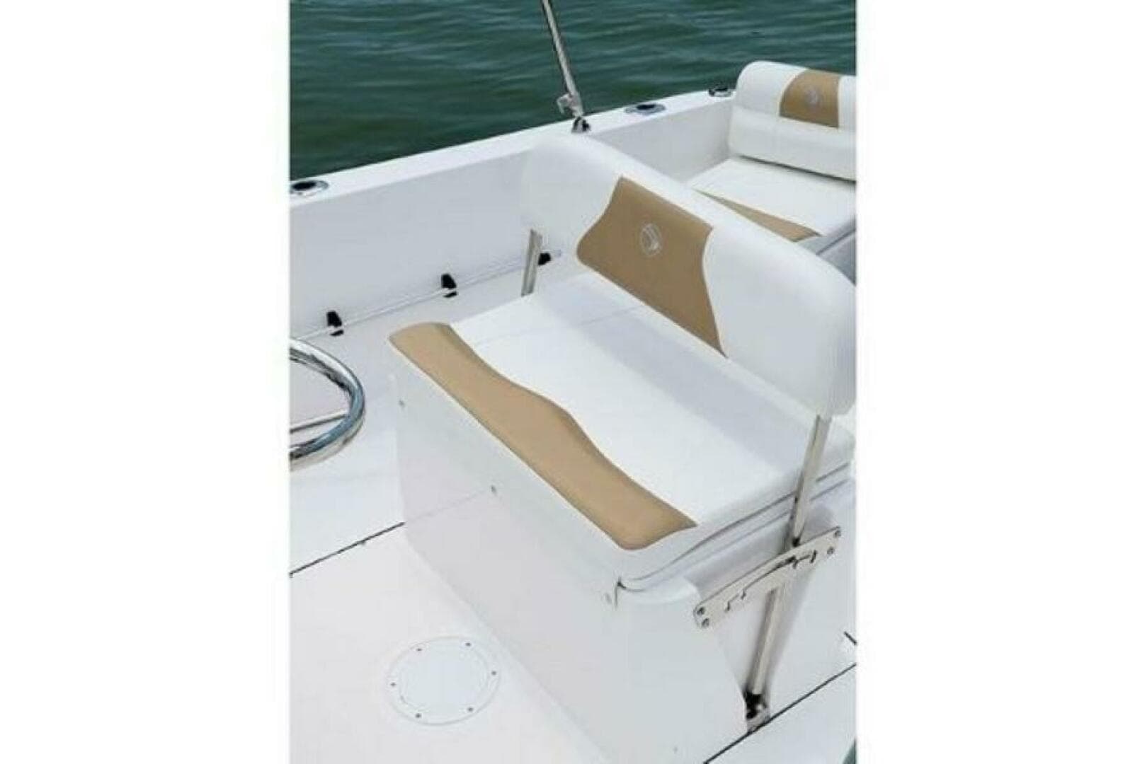 2025 Edgewater 170 CC — photo 6