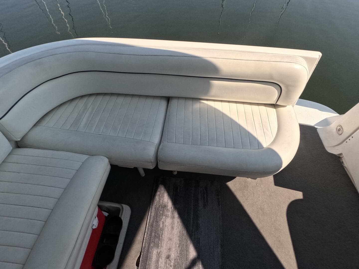 2000 Bayliner 3055 — photo 19