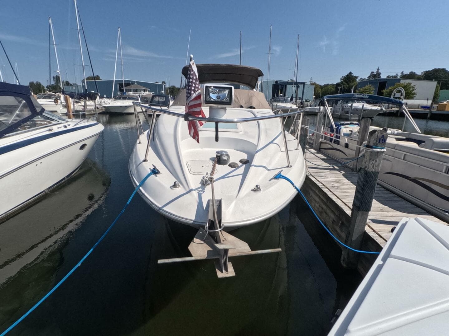 2000 Bayliner 3055 — photo 2