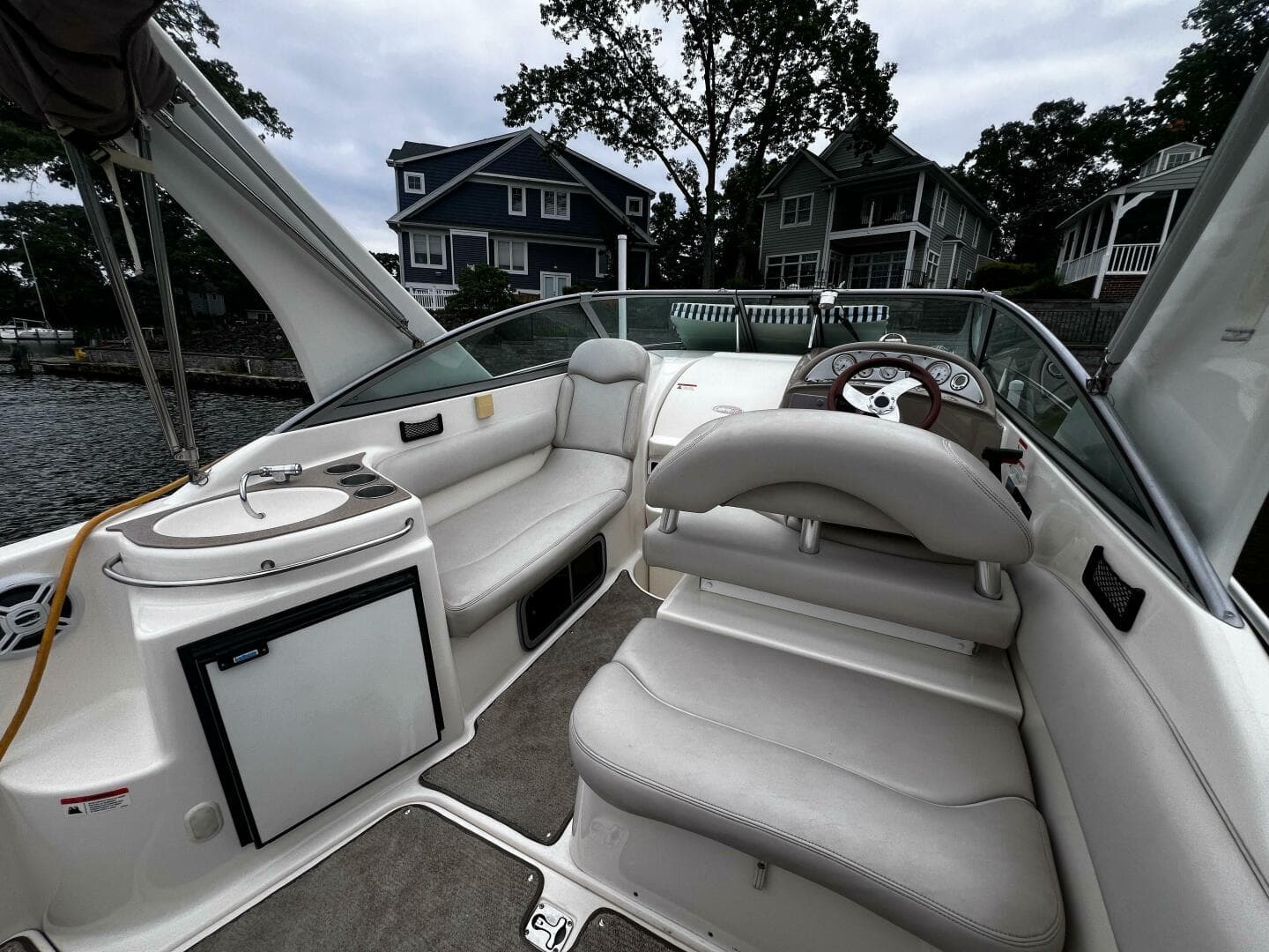 2007 Larson Cabrio 274 — photo 18