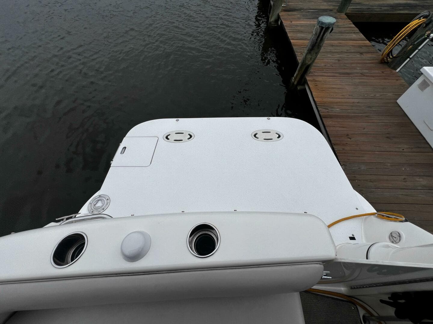 2007 Larson Cabrio 274 — photo 53