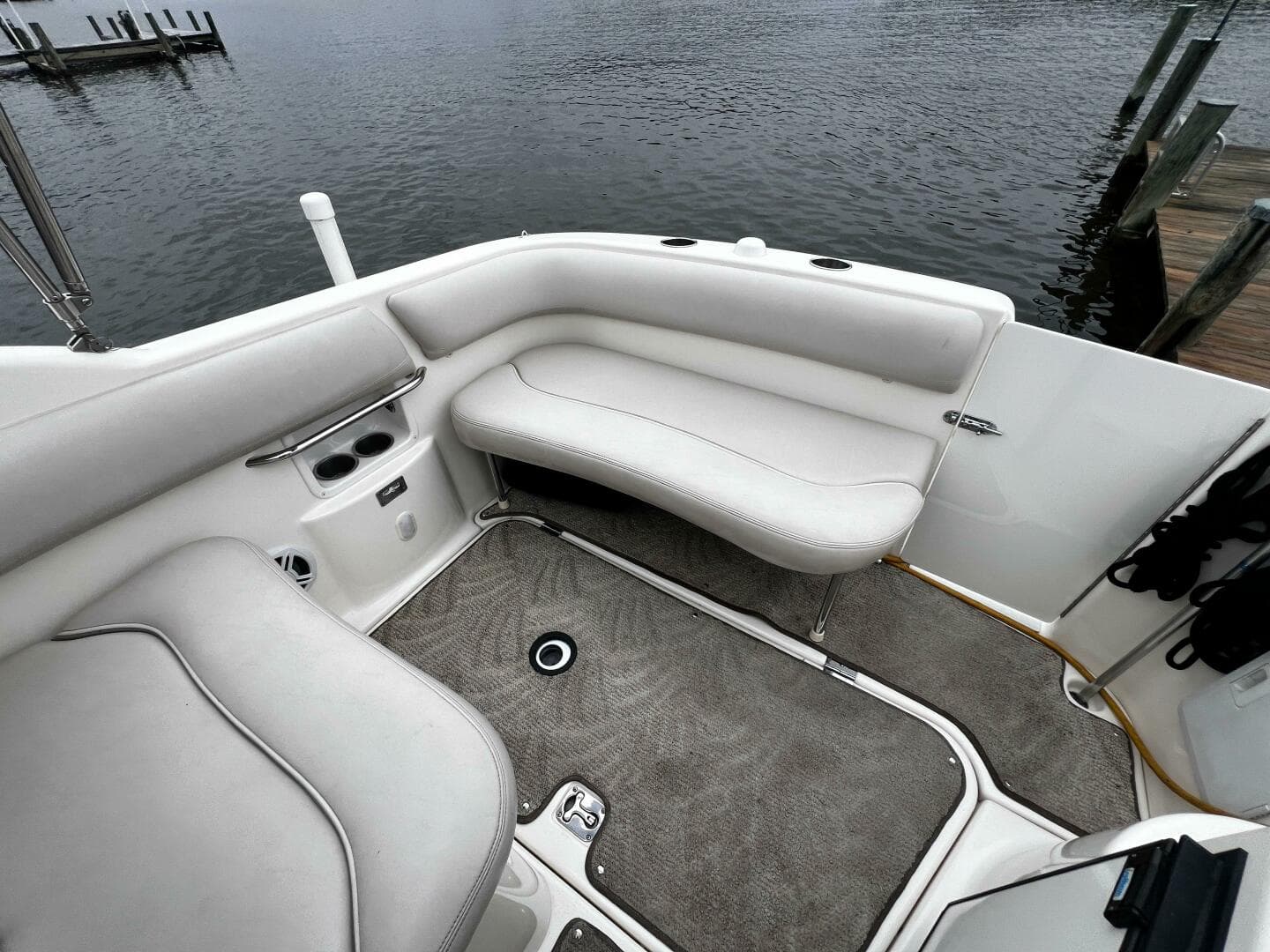 2007 Larson Cabrio 274 — photo 19