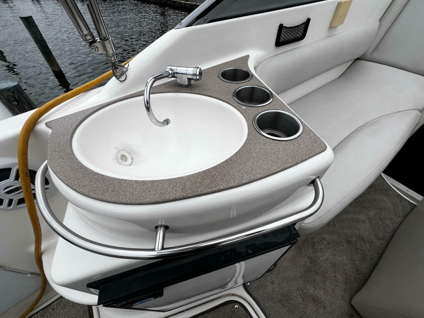 2007 Larson Cabrio 274 — photo 20