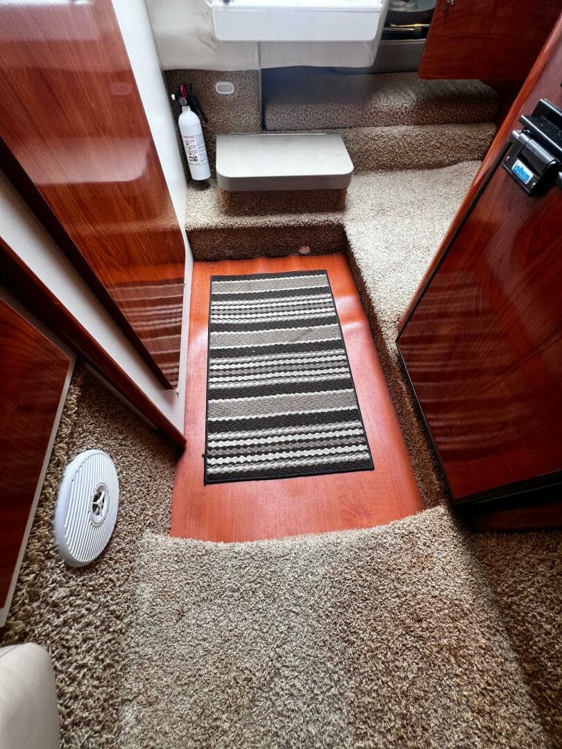 2007 Larson Cabrio 274 — photo 30