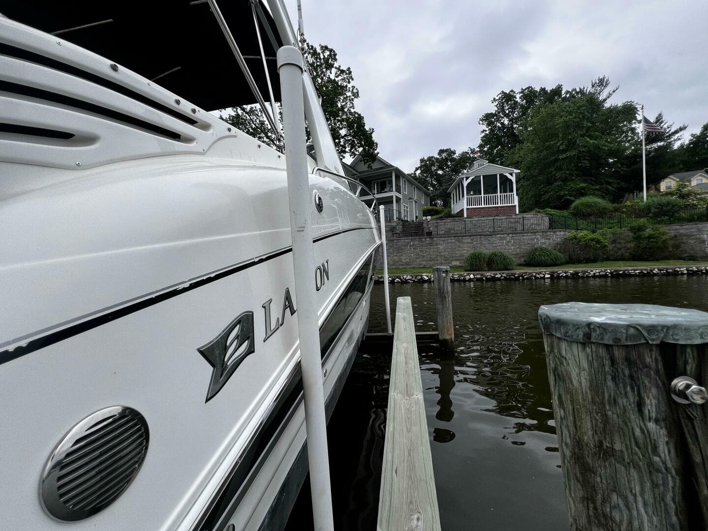 2007 Larson Cabrio 274 — photo 54