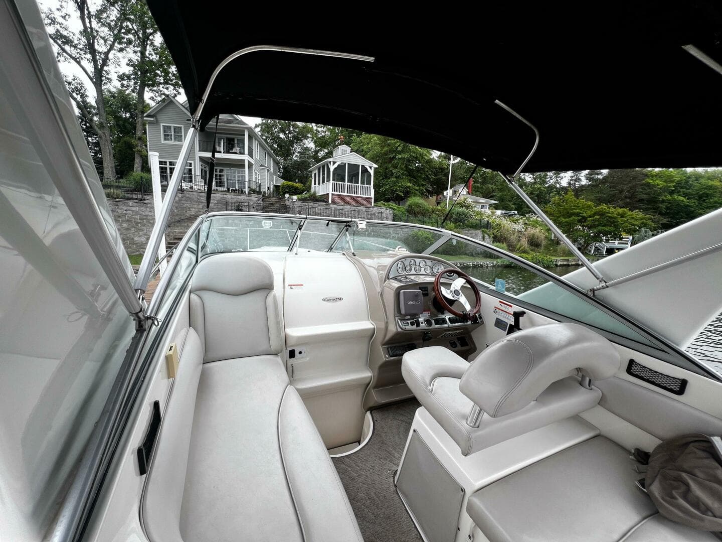 2007 Larson Cabrio 274 — photo 55
