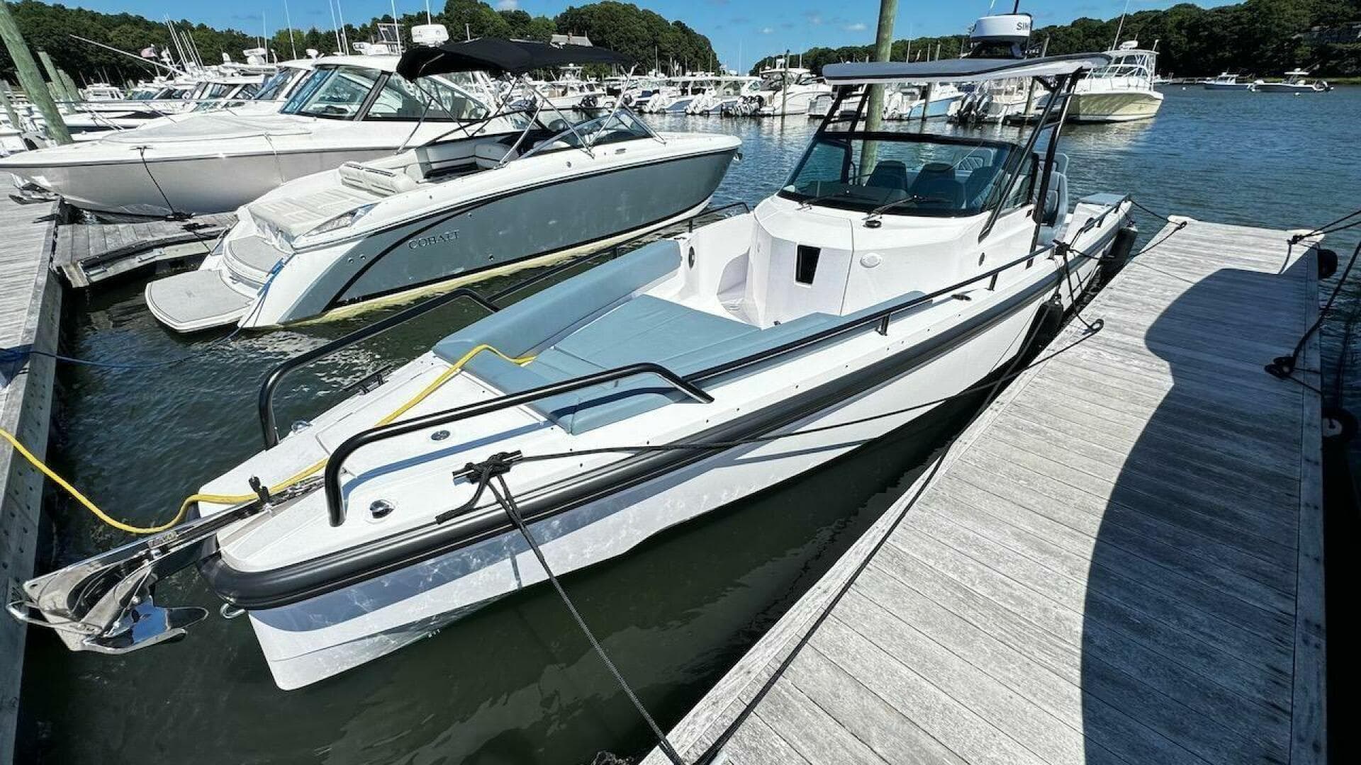 2022 Axopar 28 T-Top — photo 2