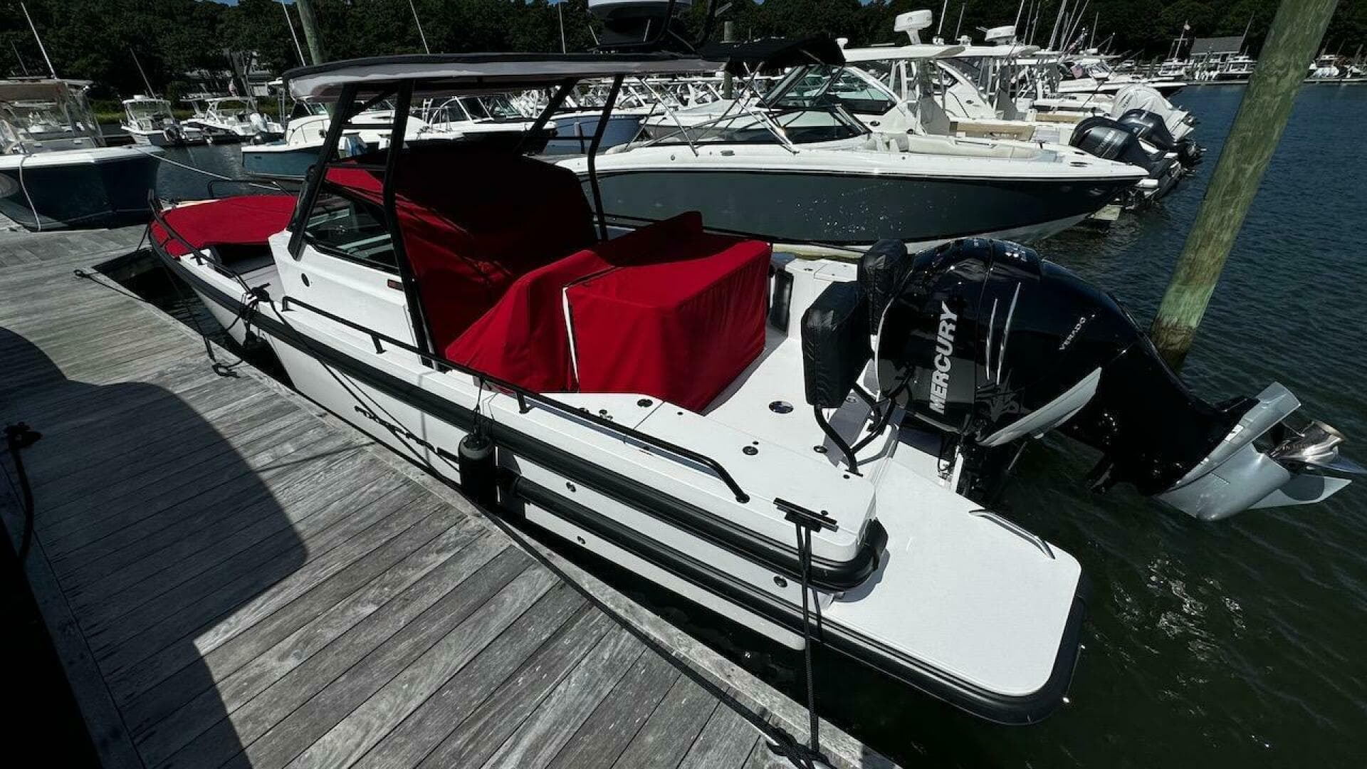 2022 Axopar 28 T-Top — photo 31