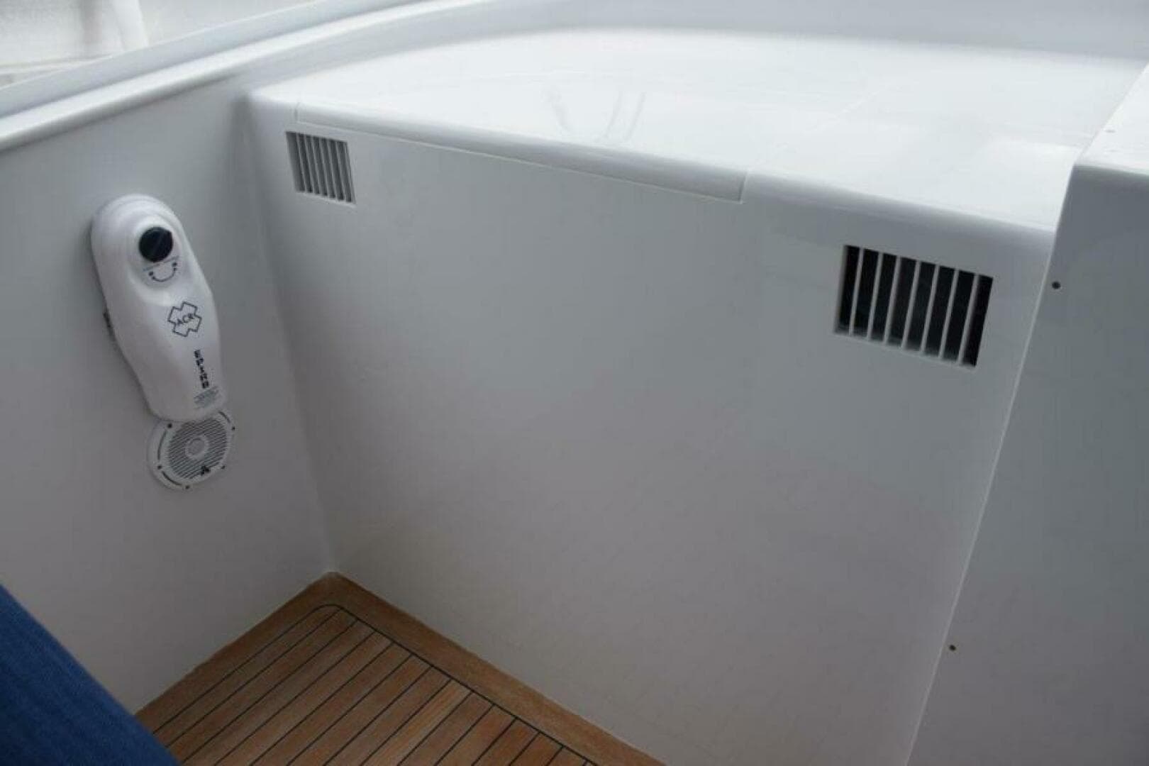 2017 Jim Smith Walkaround Express — photo 15