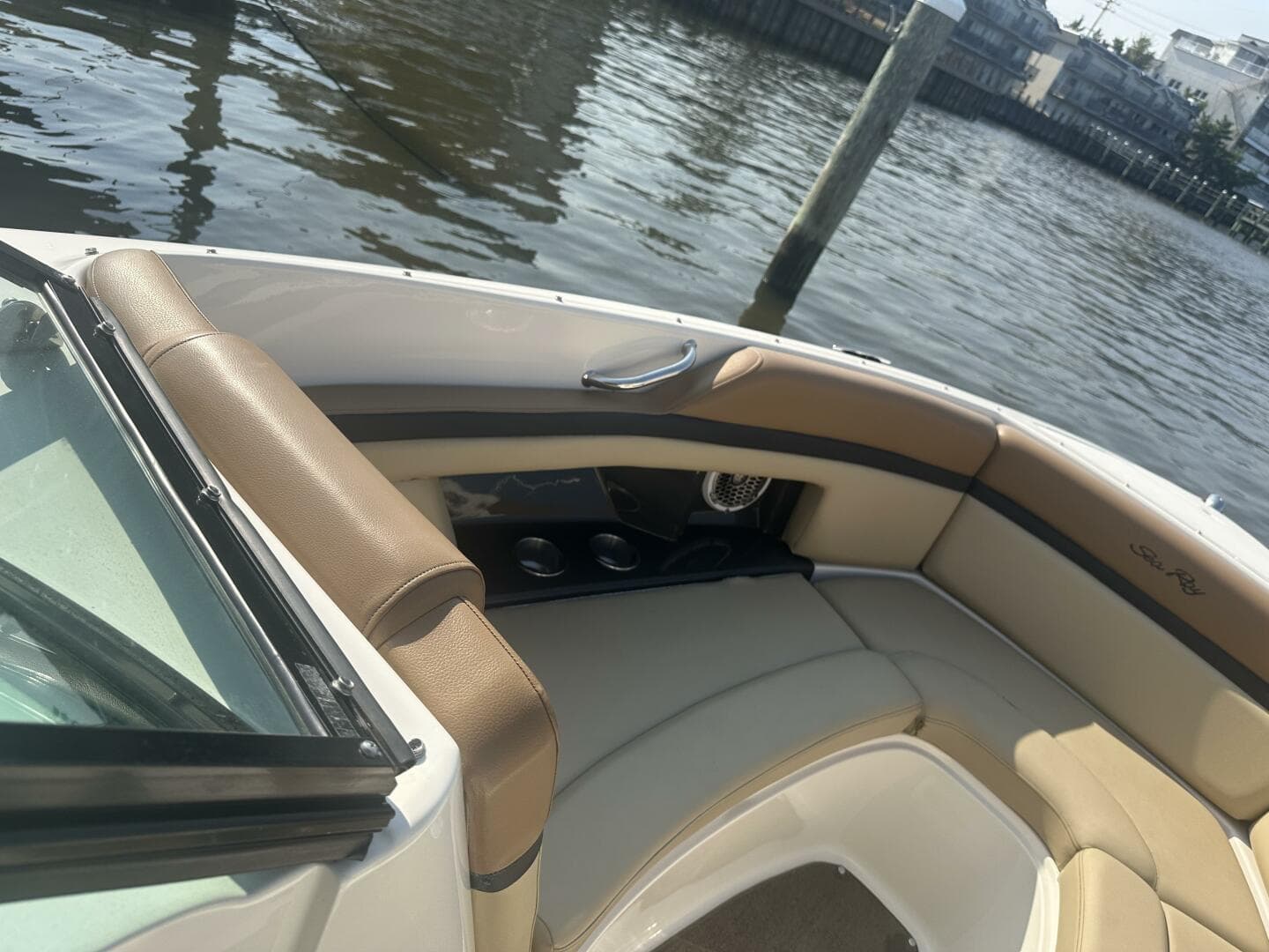 2014 Sea Ray 270 Slx — photo 23