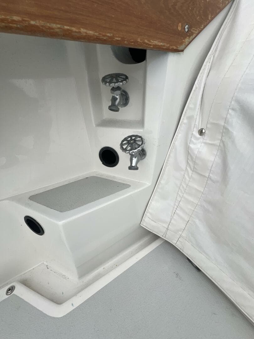 1993 Black Watch 33 — photo 18