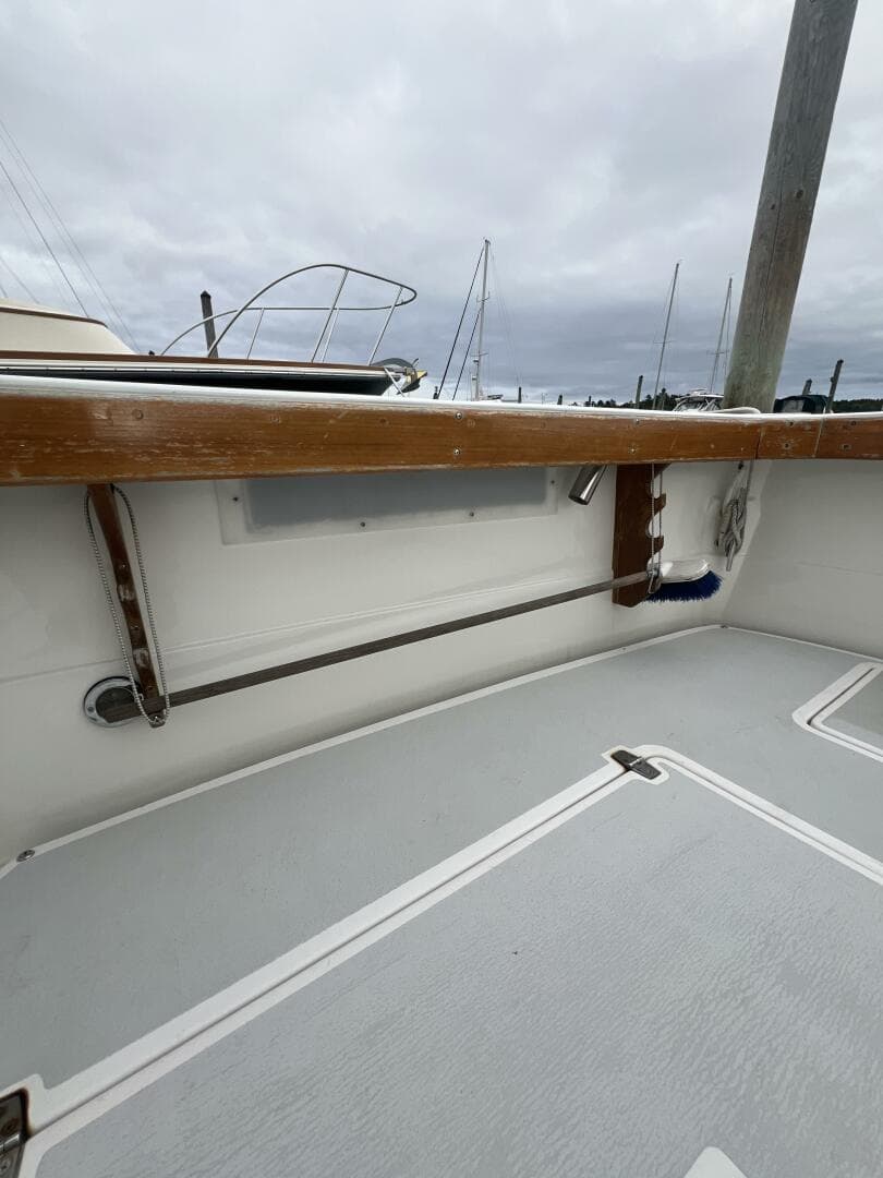 1993 Black Watch 33 — photo 17