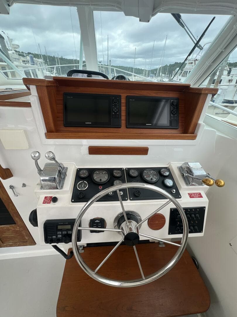 1993 Black Watch 33 — photo 28