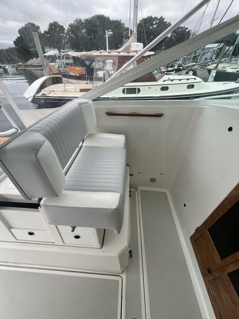 1993 Black Watch 33 — photo 24