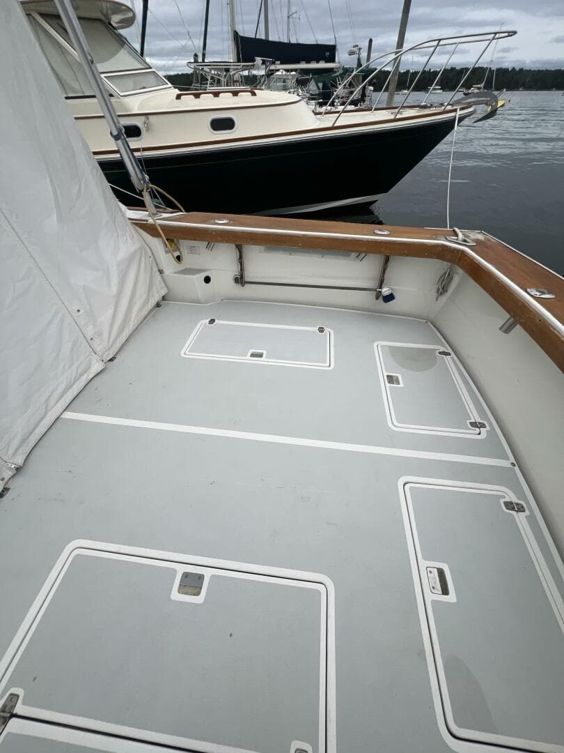 1993 Black Watch 33 — photo 15