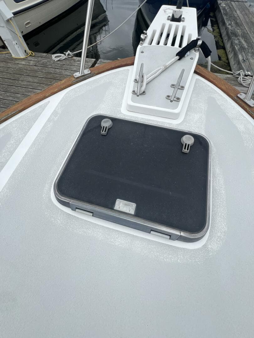 1993 Black Watch 33 — photo 41