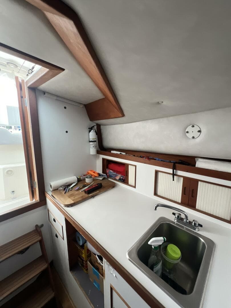 1993 Black Watch 33 — photo 32