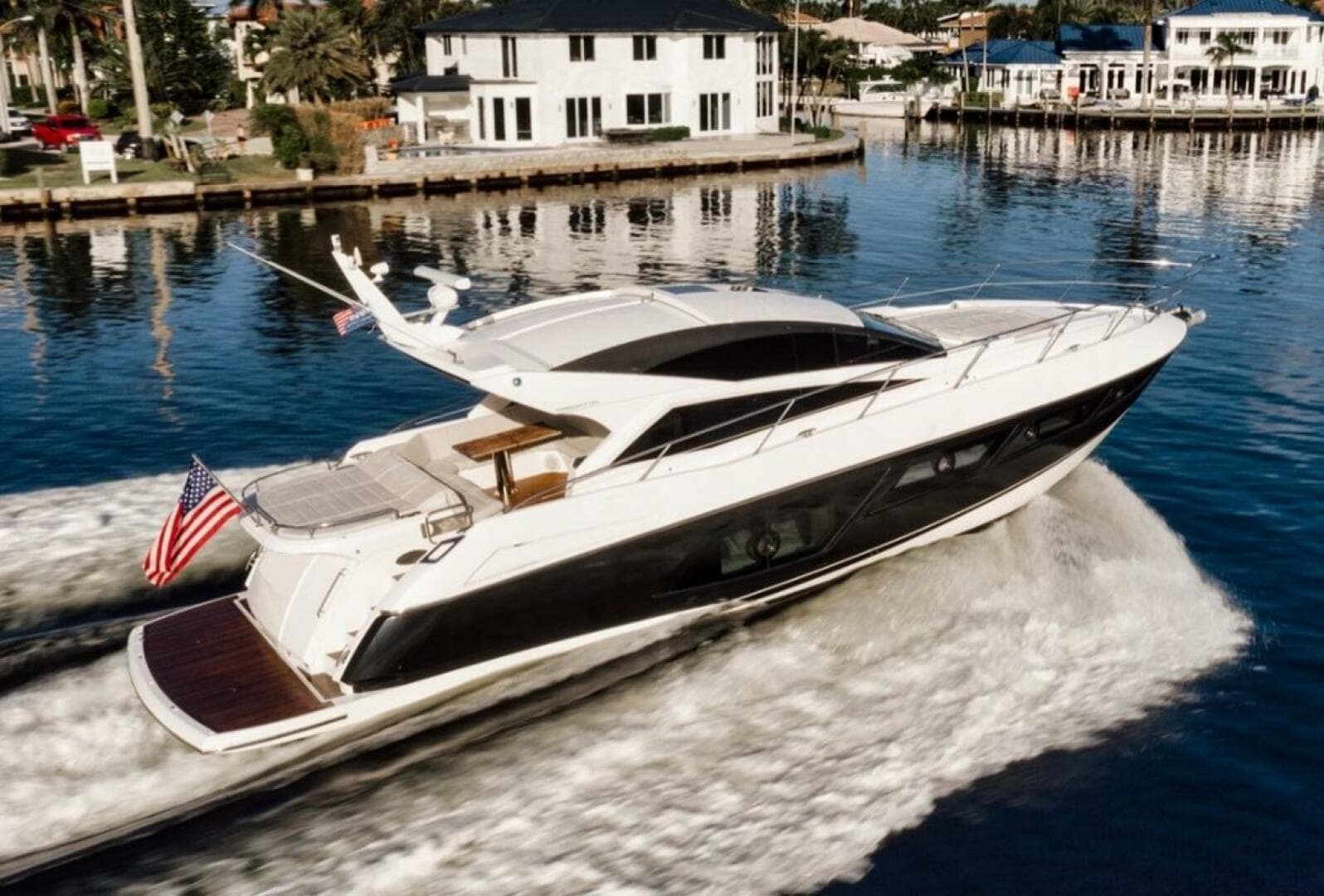 2017 Sunseeker Predator — photo 2