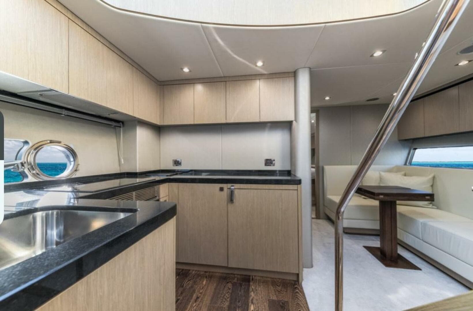 2017 Sunseeker Predator — photo 29