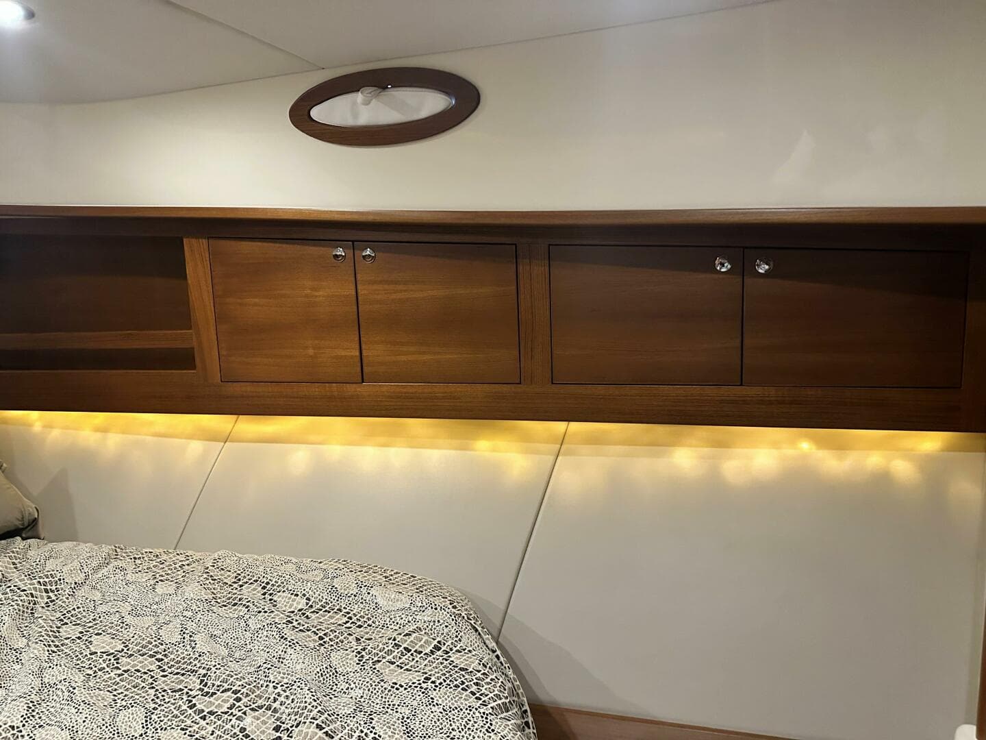 2017 Palm Beach Motor Yachts Pb 42 — photo 33