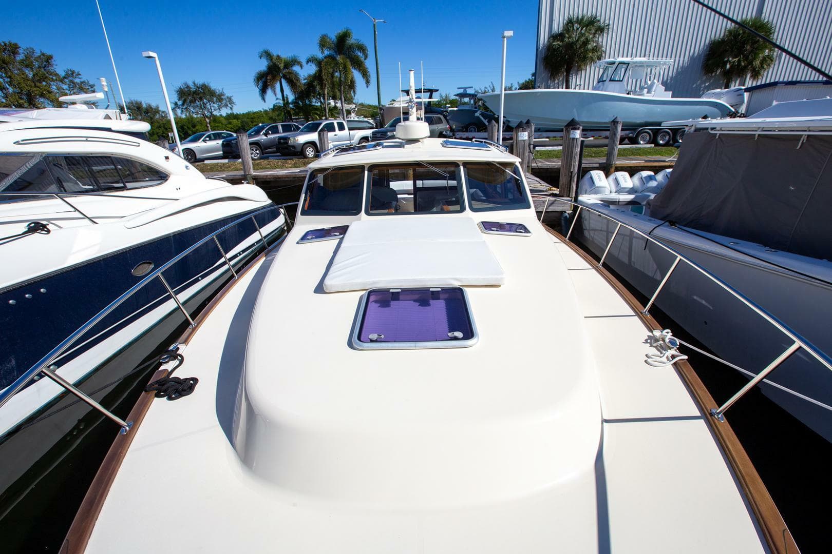 2017 Palm Beach Motor Yachts Pb 42 — photo 20