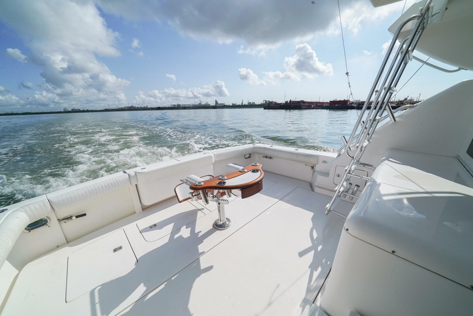 2007 Bertram 51 Convertible — photo 22