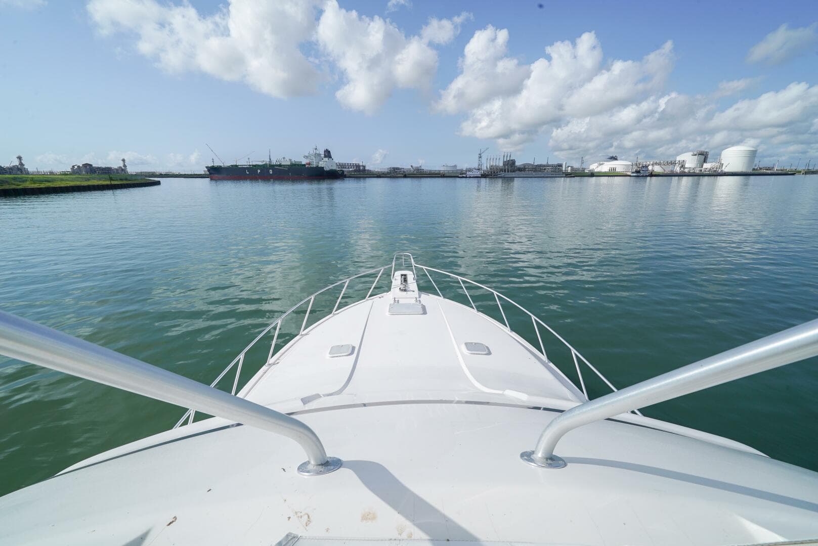 2007 Bertram 51 Convertible — photo 20