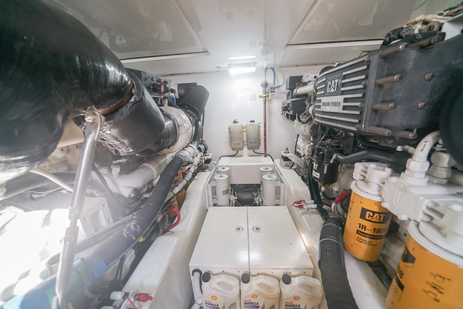 2007 Bertram 51 Convertible — photo 25