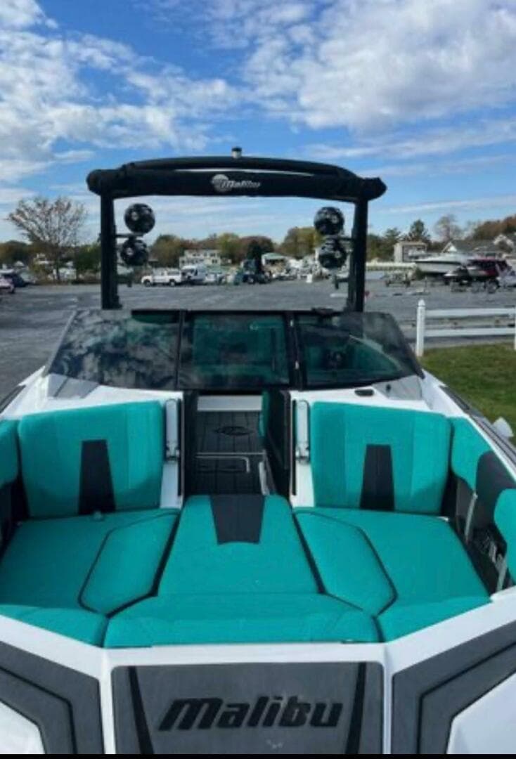 2020 Malibu 32 Mxz — photo 9