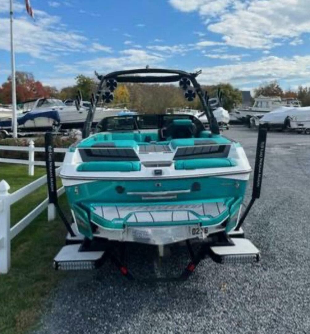 2020 Malibu 32 Mxz — photo 8