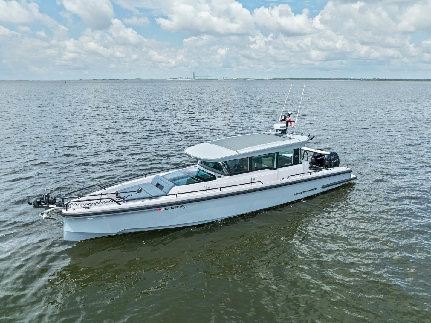 2023 Axopar 37 XC Cross Cabin — photo 25
