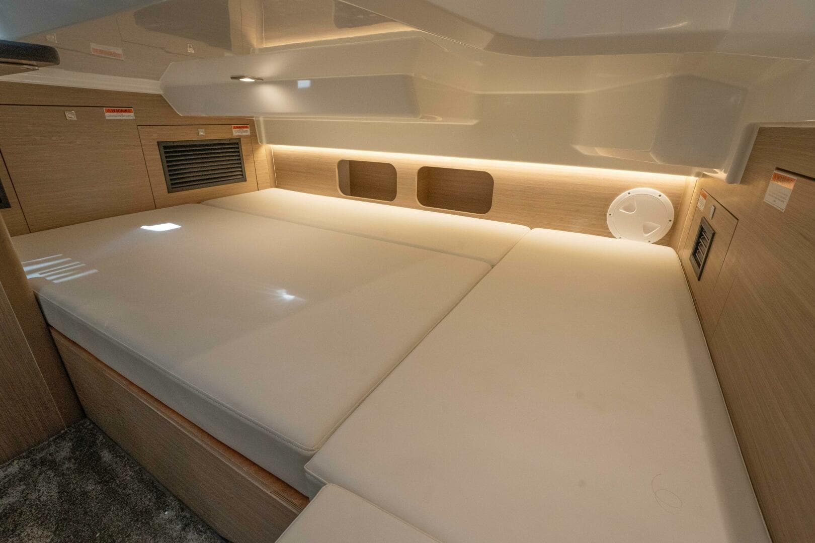 2024 Jeanneau Leader 9.0 WA S2 — photo 60